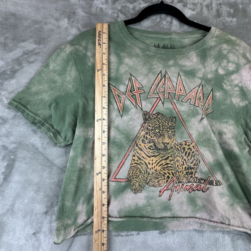 Def Leppard Crop T-Shirt Women's S / M Green Tie-Dye Graphic Print Short Sleeve - Picture 3 of 5